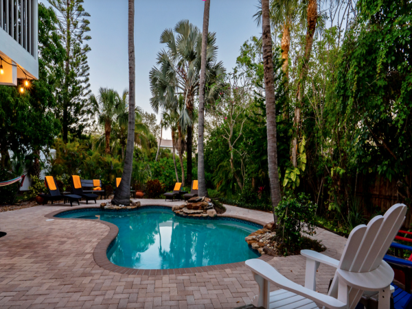 North Anna Maria Villa Exceptional Large Private Poolside Entertaining